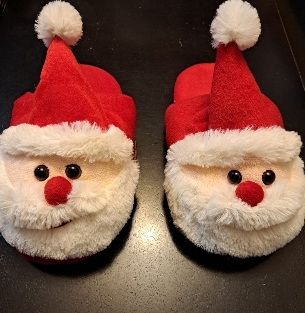 Santa Claus Slippers Size 7-8